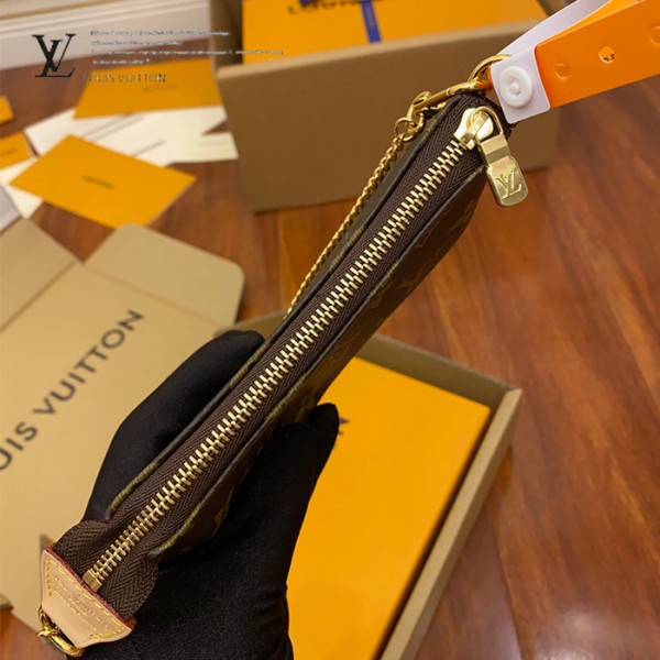 gucciaaa-38674-gallery-75458-e3071498eb061217 心意之選|M58009 手包|商品實拍視角 09