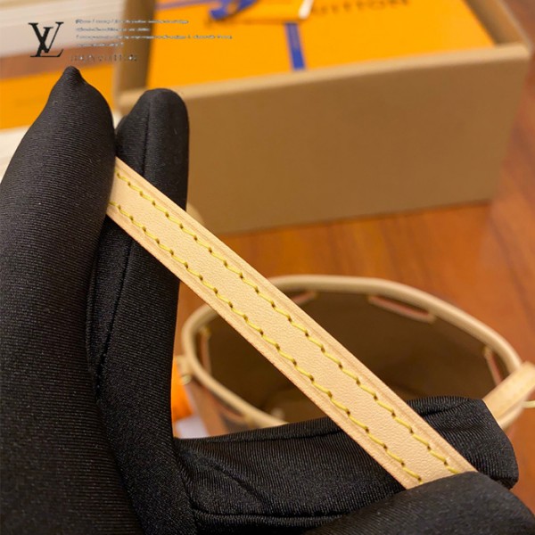 gucciaaa-38676-gallery-75477-2d94a20b3a7ce755 心意之選|M41346 NANO水桶包|商品實拍視角 06