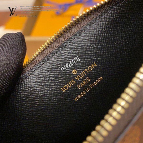 gucciaaa-38681-gallery-75537-b0b6b96bbfbf26c5 心意之選|M68756 三合一手包|商品實拍視角 02