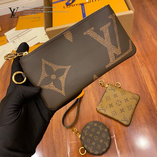 gucciaaa-38681-gallery-75549-18868a69141c1993 心意之選|M68756 三合一手包|商品實拍視角 13