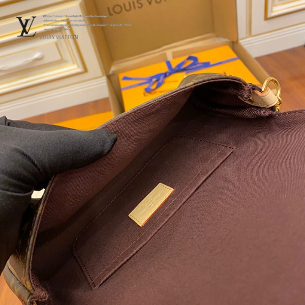 gucciaaa-38683-gallery-75560-fd42d45b84e513e0 心意之選|M40717 小號斜背包晚宴包|商品實拍視角 02