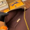 gucciaaa-38686-gallery-75596-f324c980cf02260c 心意之選|M40718 小號斜背包晚宴包|商品實拍視角 05