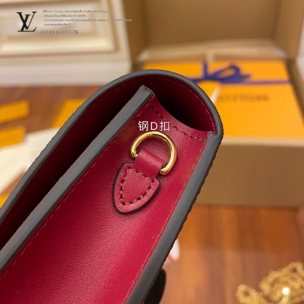 gucciaaa-38687-gallery-75602-aee41d9ce785b17d 心意之選|M67404 購物袋|商品實拍視角 02