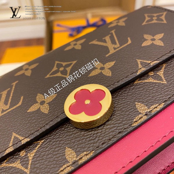 gucciaaa-38687-gallery-75605-bb9895f908e110ea 心意之選|M67404 購物袋|商品實拍視角 05