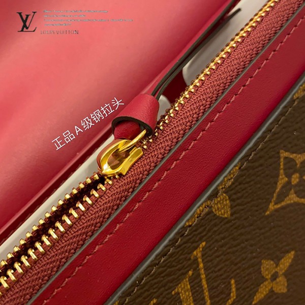 gucciaaa-38687-gallery-75607-775a1f9b914e126d 心意之選|M67404 購物袋|商品實拍視角 06