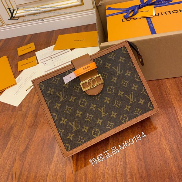gucciaaa-38689-gallery-75632-b6063551c83cf23d 心意之選|M69184 手包化妝包|商品實拍視角 08