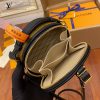 gucciaaa-38691-gallery-75666-09d1cc9e4ba257b2 心意之選|M68276 斜背包 圓餅包|商品實拍視角 13