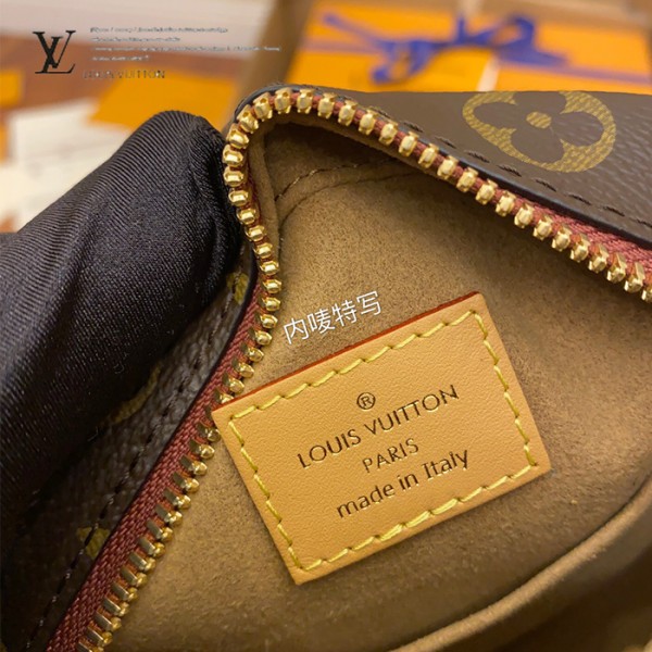 gucciaaa-38692-gallery-75672-ea78718f3364b728 心意之選|M45149 女士蘋果包|送禮情境實拍視角