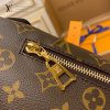gucciaaa-38694-gallery-75706-f41efa634a0e9ddc 心意之選|M43644 男女同款胸包腰包|商品實拍視角 08