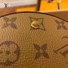 gucciaaa-38695-gallery-75725-bfedc3b9f2a89dd4 心意之選|M43986 圓桶化妝包|商品實拍視角 13