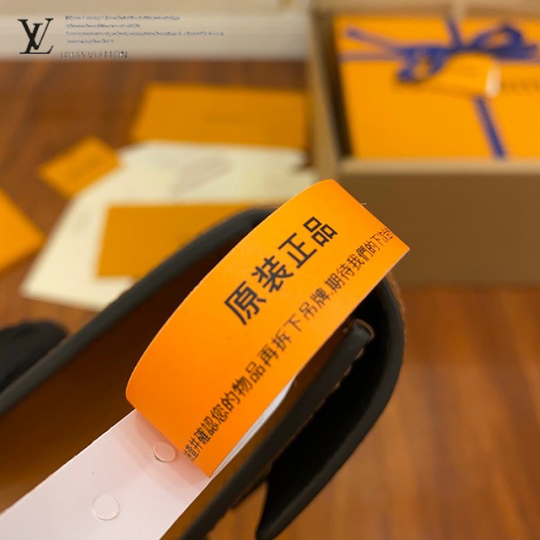 gucciaaa-38697-gallery-75749-86c347c568ad423e 心意之選|M68746 小號達芙妮郵差包|商品實拍視角 08