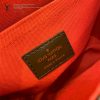 gucciaaa-38699-gallery-75775-6b90b40c4d00e45e 心意之選|N53000 郵差包|送禮情境實拍視角