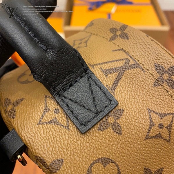 gucciaaa-38700-gallery-75779-c7f36f7f8695a516 心意之選|M42411 拼色背包雙肩包|商品實拍視角 03