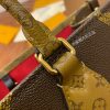 gucciaaa-38704-gallery-75831-dea1c66561382d6e 心意之選|M45321 購物袋|商品實拍視角 09