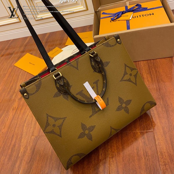 gucciaaa-38704-gallery-75836-8358bed8126bdaef 心意之選|M45321 購物袋|商品實拍視角 14