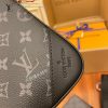 gucciaaa-38706-gallery-75853-2658b33878c7ed51 心意之選|M69443 男士三合一郵差包|商品實拍視角 04