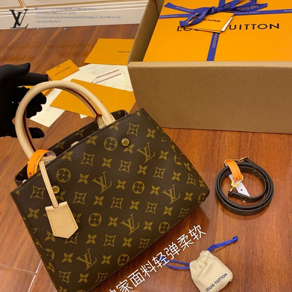 gucciaaa-38709-gallery-75893-fa741d487ca5e199 心意之選|M41055 小號蒙田包|商品實拍視角 03
