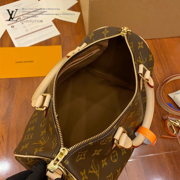 gucciaaa-38710-gallery-75921-e7d24507450b5f4c 心意之選|M41112 SPEEDY 30枕頭包|商品實拍視角 14
