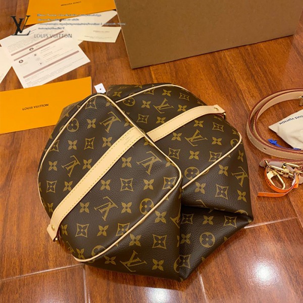 gucciaaa-38710-gallery-75922-d161d86db0bc5728 心意之選|M41112 SPEEDY 30枕頭包|商品實拍視角 15