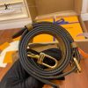 gucciaaa-38713-gallery-75959-e811a5ae1605636e 心意之選|M41465 拼色郵差包|商品實拍視角 06
