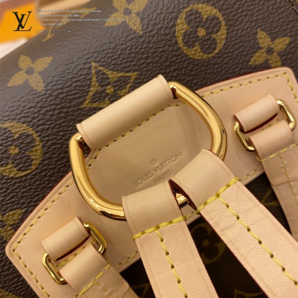 gucciaaa-38714-gallery-75971-df490c6b5e1c3386 心意之選|M43431 雙肩包|商品實拍視角 03