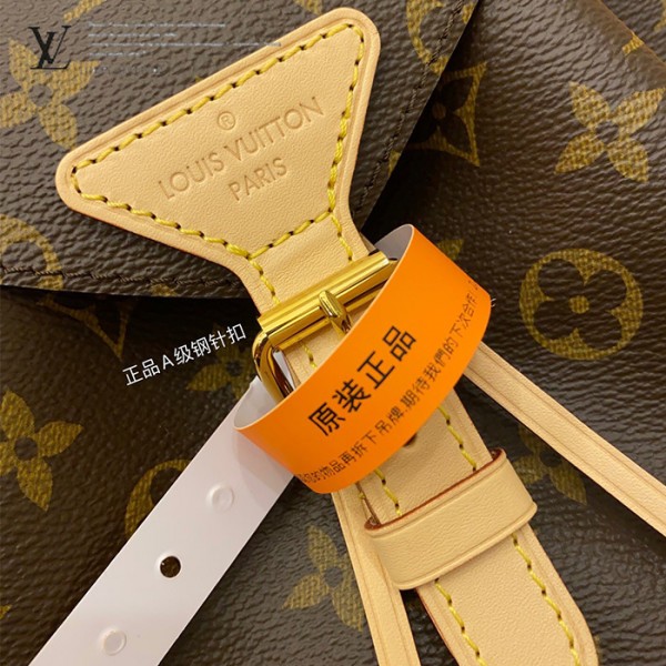 gucciaaa-38714-gallery-75991-0493e31ce42d7709 心意之選|M43431 雙肩包|商品實拍視角 23