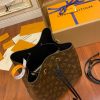 gucciaaa-38715-gallery-75997-b5e6bb6b65714668 心意之選|M44020 女士NOE水桶包|商品實拍視角 06
