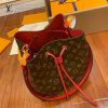 gucciaaa-38716-gallery-76007-168ac0a55bb5abfc 心意之選|M44021 水桶包|商品實拍視角 02