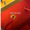 gucciaaa-38716-gallery-76013-3093a77c24906927 心意之選|M44021 水桶包|商品實拍視角 08