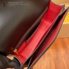 gucciaaa-38720-gallery-76054-758f6034ab238f82 心意之選|M55948 女士郵差包|使用場景與整體比例